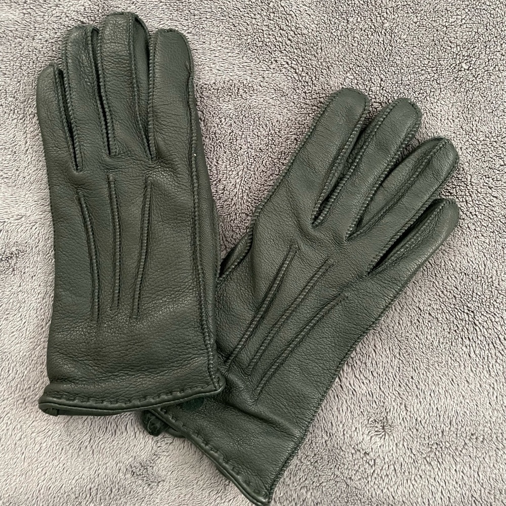 Forest green leather gloves